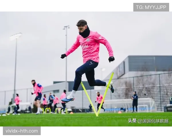 曼城球队专家点评：战术体系与争冠前景分析